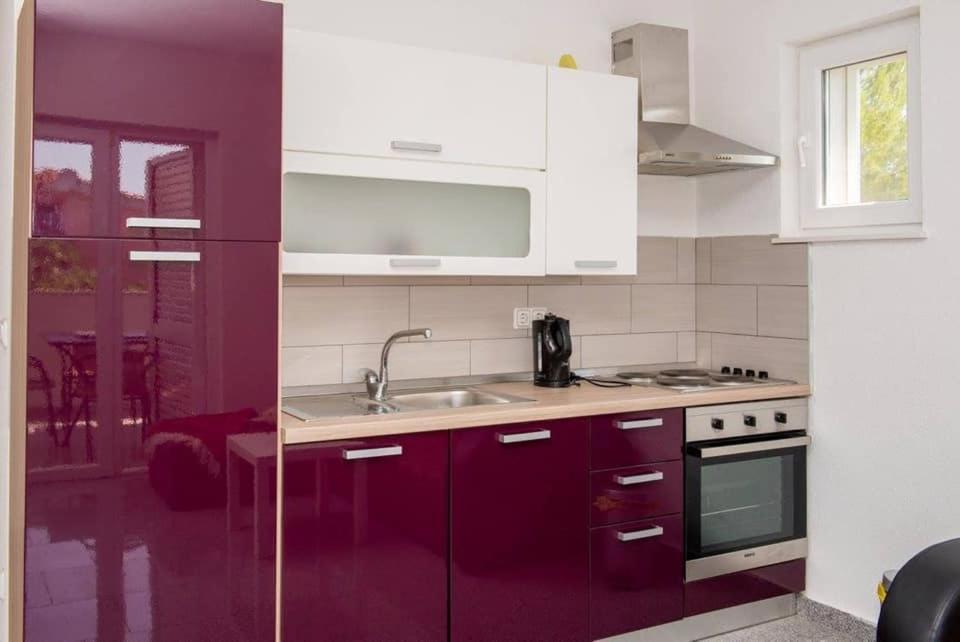 Apartment Vodice - Lovric Екстер'єр фото