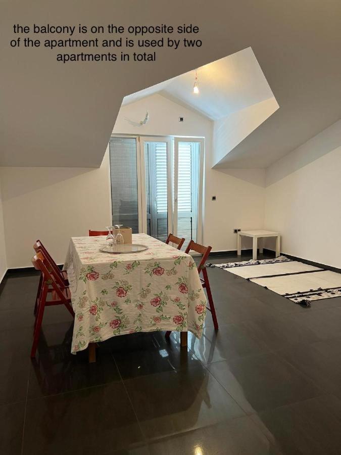Apartment Vodice - Lovric Екстер'єр фото